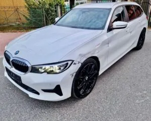 BMW 320 Baureihe 3 Touring 320 d, 2019, 150000 km
