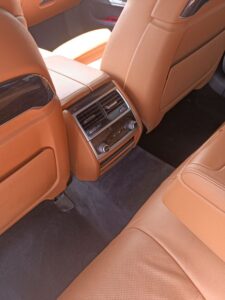 BMW 730 Baureihe 7 Lim 730 d xDrive - Bild 10