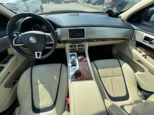 Jaguar XF 3.0 V6 Diesel Portfolio - Bild 10