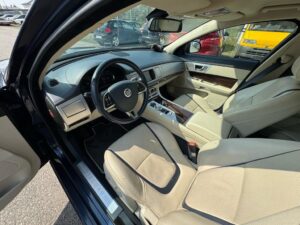 Jaguar XF 3.0 V6 Diesel Portfolio - Bild 6
