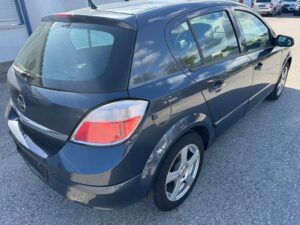 Opel Astra H Lim. Edition - Bild 6