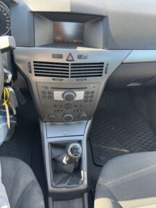 Opel Astra H Lim. Edition - Bild 8