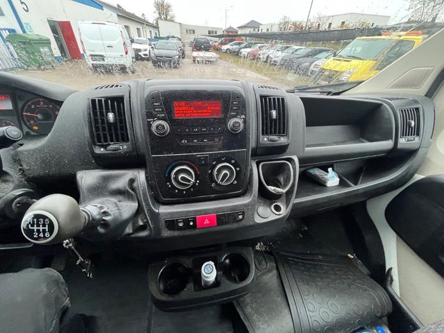 Peugeot Boxer Kasten Hochraum 335 L3H2 Komfort BlueHDi 1 - Bild 9