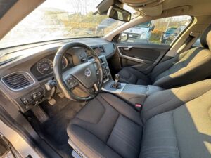 Volvo V60 Kombi Kinetic - Bild 10