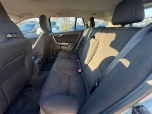 Volvo V60 Kombi Kinetic - Bild 11