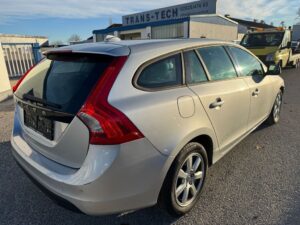 Volvo V60 Kombi Kinetic - Bild 3